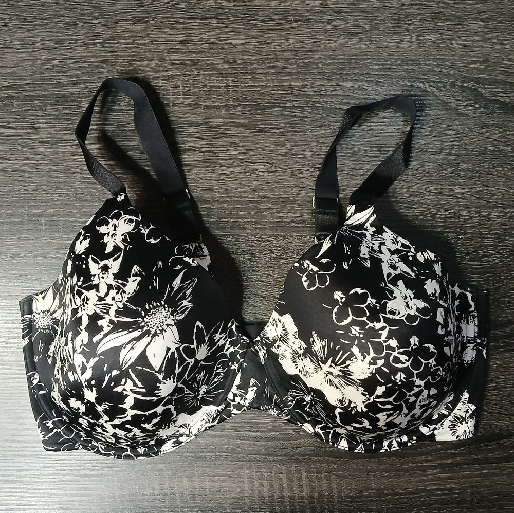 Lilyette Floral Molded Cup T-Shirt Bra 38DD